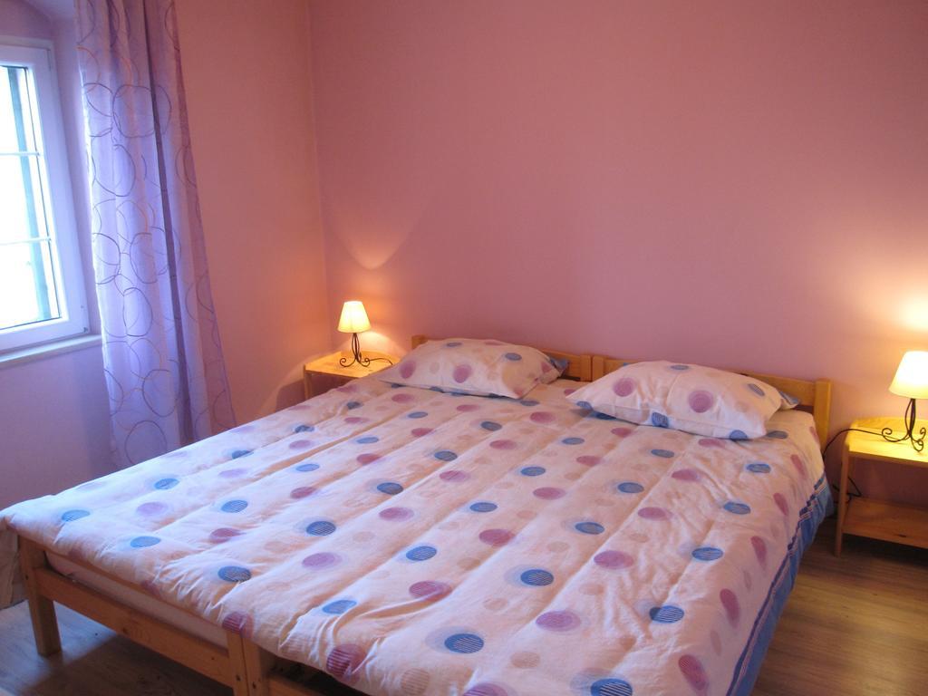 Apartment Glavica Supetar Habitación foto