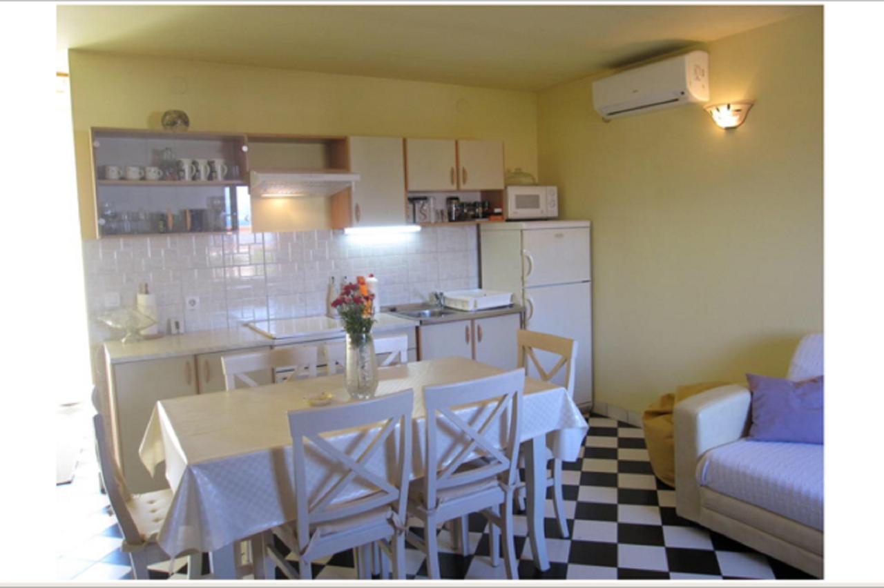 Apartment Glavica Supetar Exterior foto